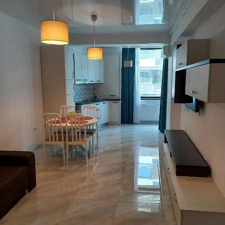 Ray - Mamaia Nord Beachfront